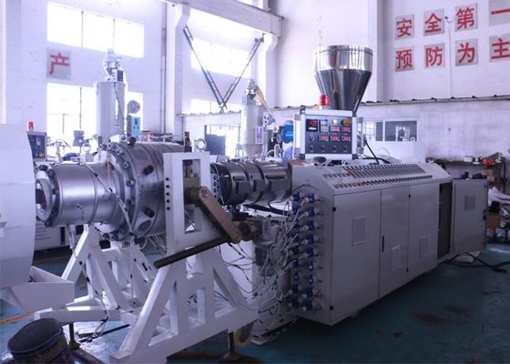Σωλήνας αγωγών PVC 12MM UPVC που κατασκευάζει τη μηχανή που κατασκευάζει τη μηχανή εξώθησης